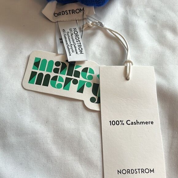 NORDSTROM WOMENS CASHMERE FINGERLESS GLOVES BLUE ONE SIZE NWT - Picture 6 of 6